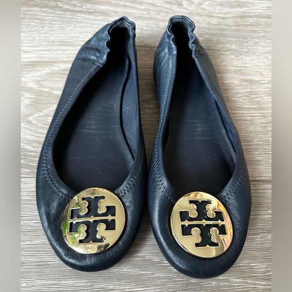 Tory Burch Minnie Leather Navy Blue Ballet Flats - Picture 1 of 4